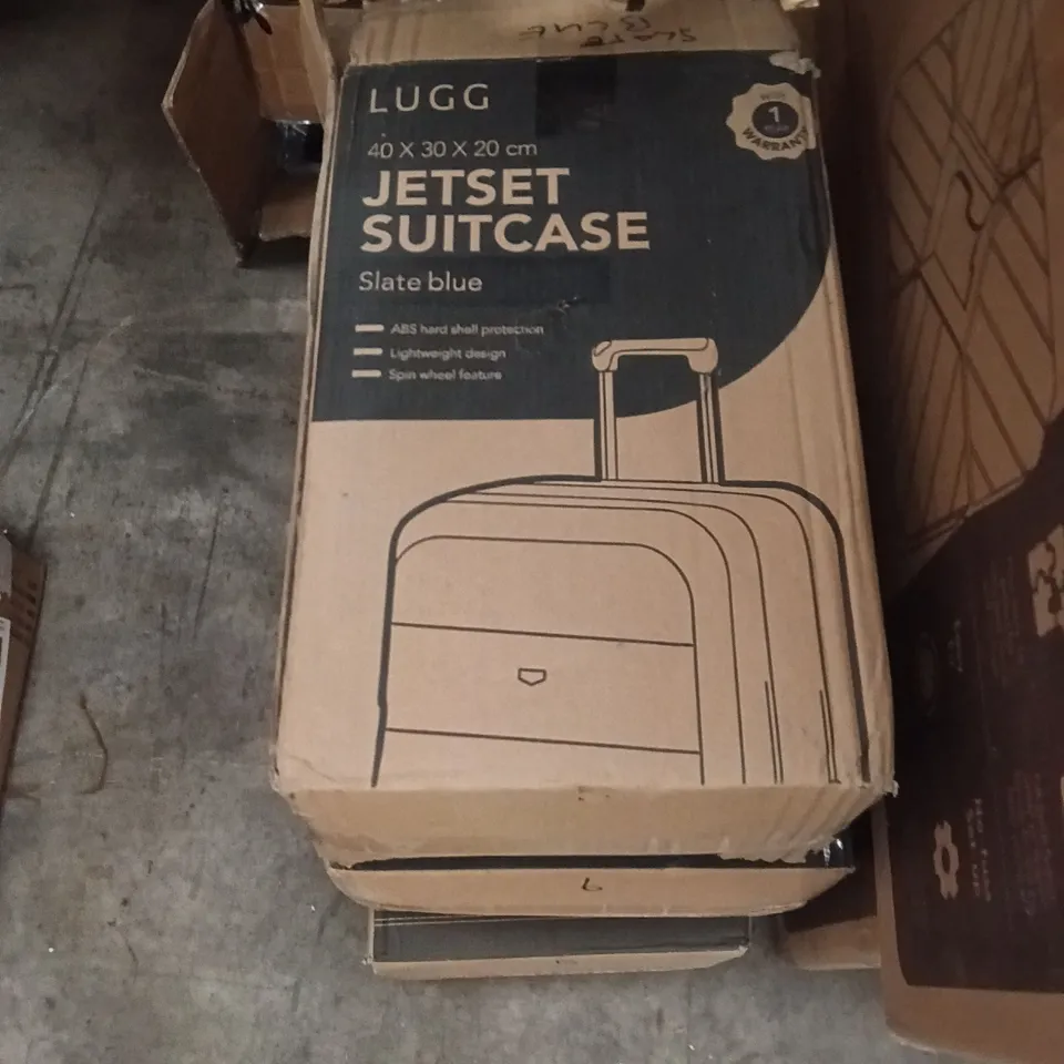 BOXED LUGG TRAVEL SUITCASE