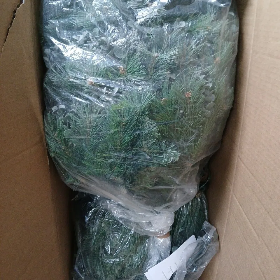 K BY KELLY HOPPEN COTSWOLDS PRE-LIT 120CM CHRISTMAS TREE