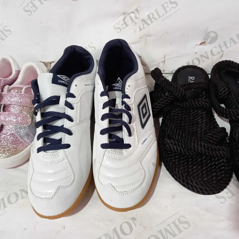BOX OF APPROXIMATELY 10 ASSORTED PAIRS OF SHOES IN VARIOUS STYLES, COLOURS, AND SIZES TO INCLUDE RAID, UMBRO, NEXT, ETC