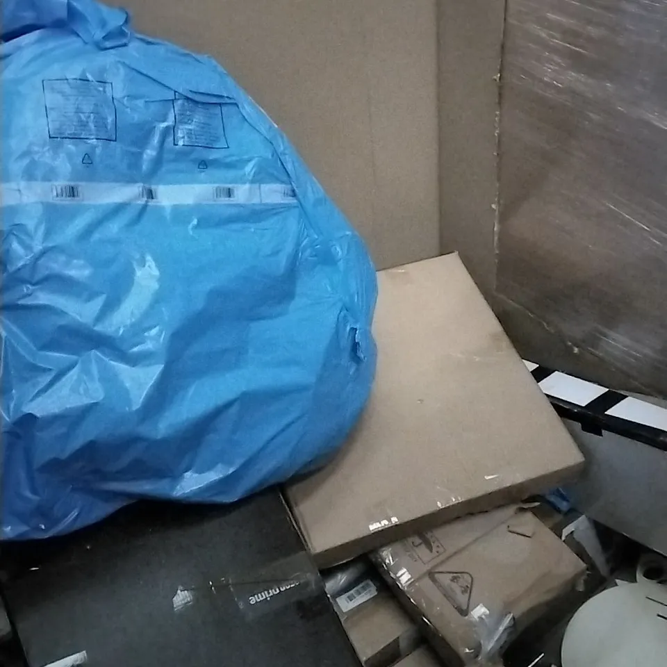 PALLET OF ASSORTED ITEMS INCLUDING CHRISTMAS TREE, SEAT CUSHION, SHOWER MIXER, AIR BED AND HEATED BLANKET