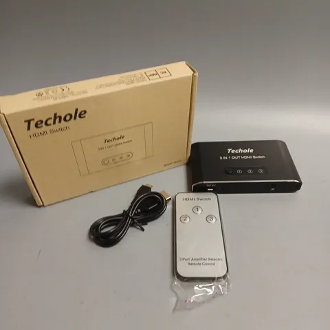 BOXED TECHOLE HS301 3 IN 1 OUT HDMI SWITCH