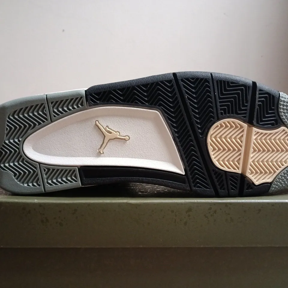 BOXED PAIR OF AIR JORDAN 4 RETRO SE CRAFT – OLIVE/PALE VANILLA - UK SIZE 9.5