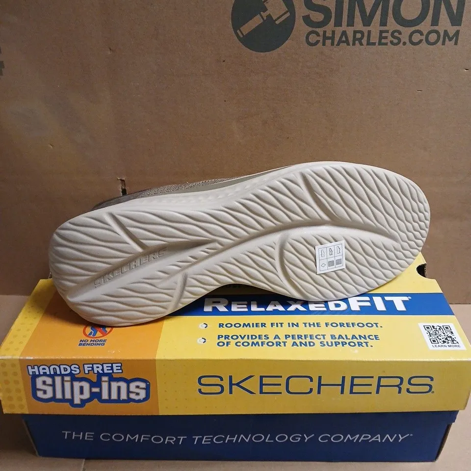 BOXED PAIR OF SKECHERS SLIP-INS RELAXED FIT MENS GREY MESH SLIP-ON – UK 10 