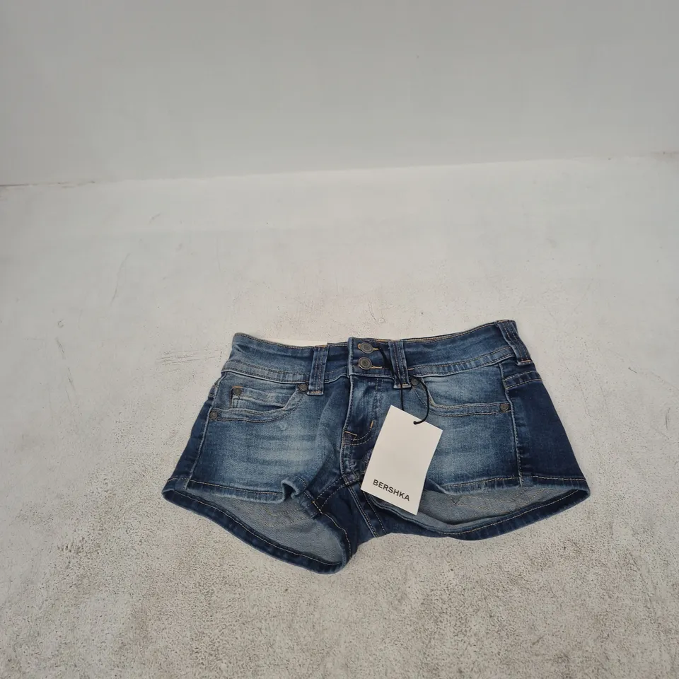BERSHKA DENIM SHORTS – WOMEN'S, UK 6 (EU 34) – BLUE