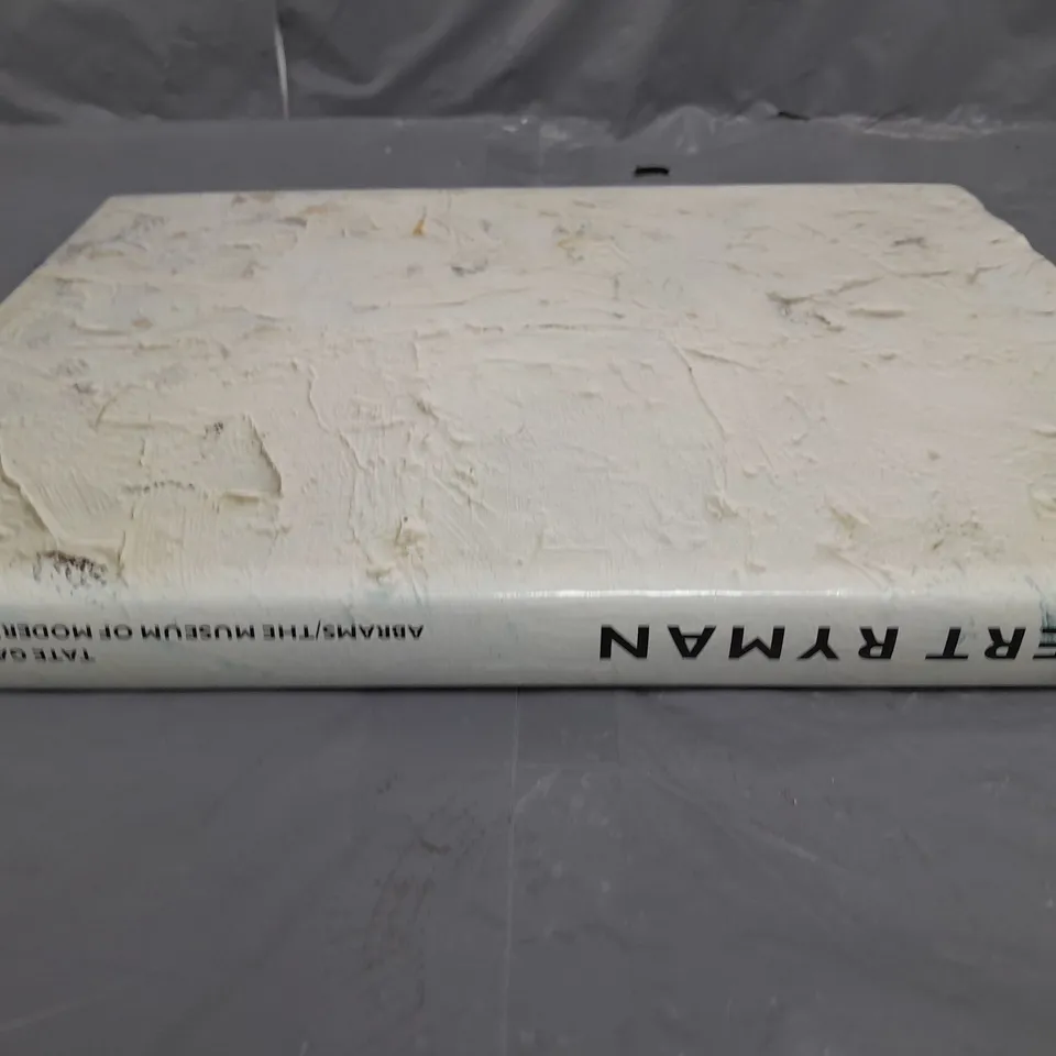 ROBERT RYMAN ART BOOK
