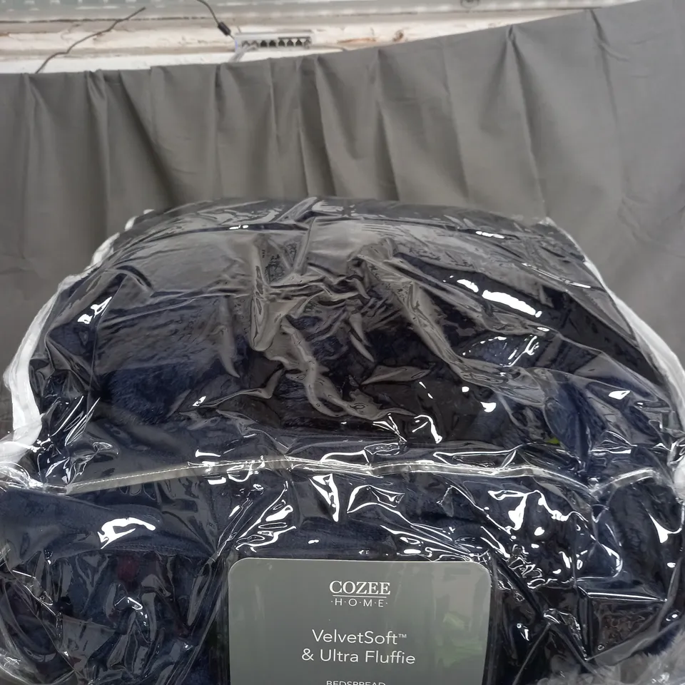 COZEE HOME VELVETSOFT & FLUFFY FILLED DIAMOND QUILT BEDSPREAD