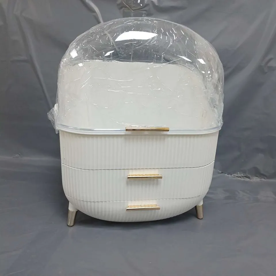 BOXED SHE ONLY COSMETICS ORGANISER 