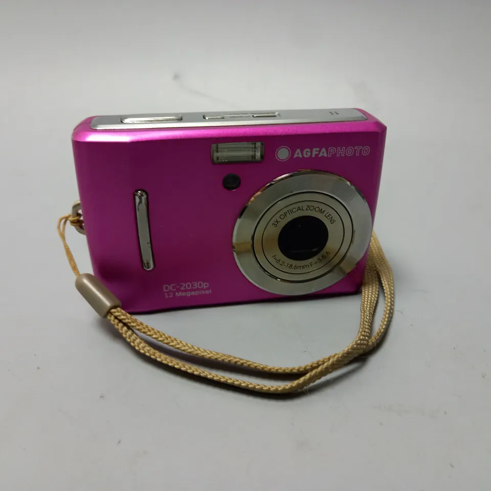 AGFAPHOTO DC-2030P 12 MEGAPIXEL CAMERA