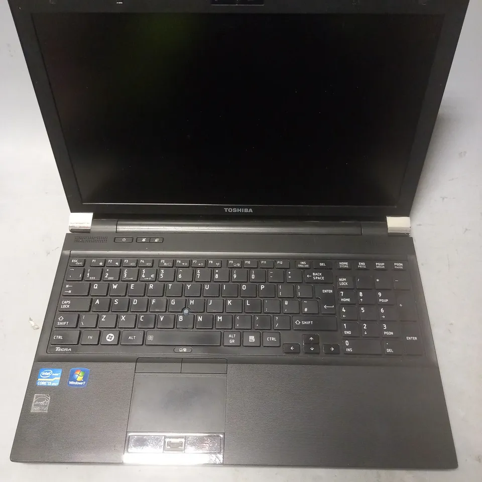 TOSHIBA TECRA R950 CORE I5 VPRO LAPTOP