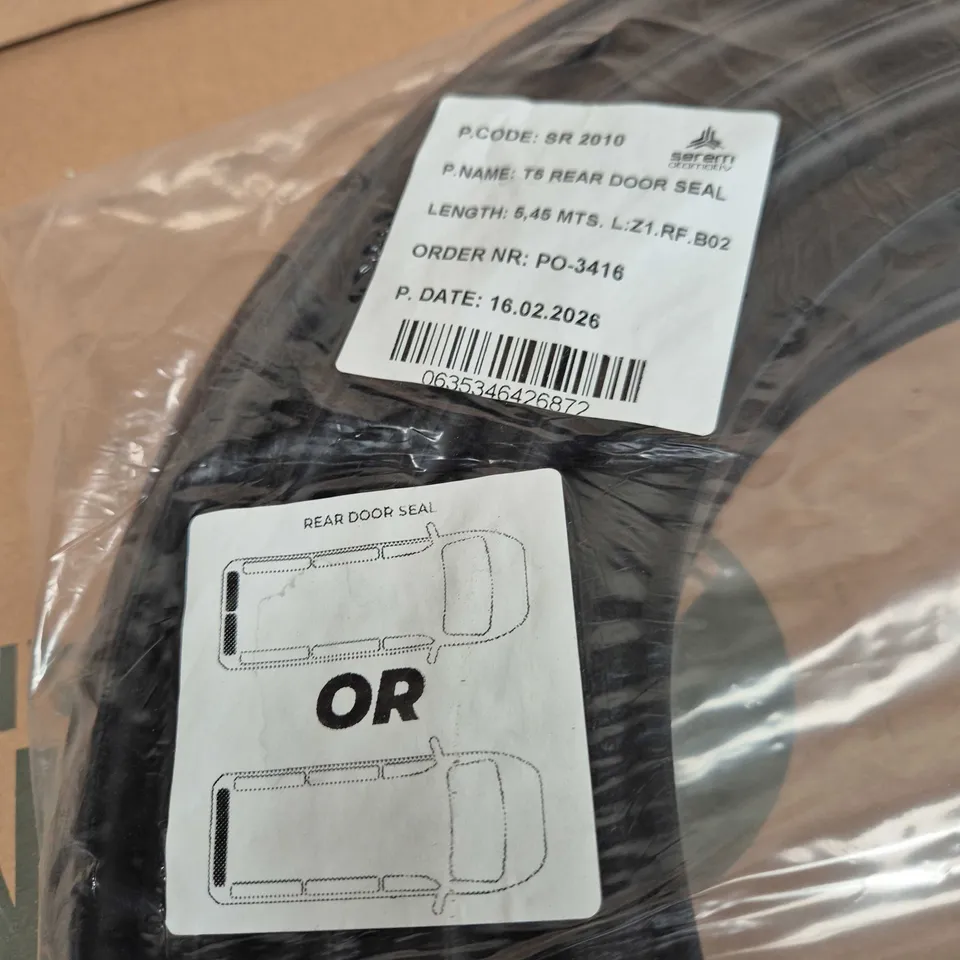 T6 REAR DOOR SEAL – 5.45M COIL VEHICLE WEATHER SEAL