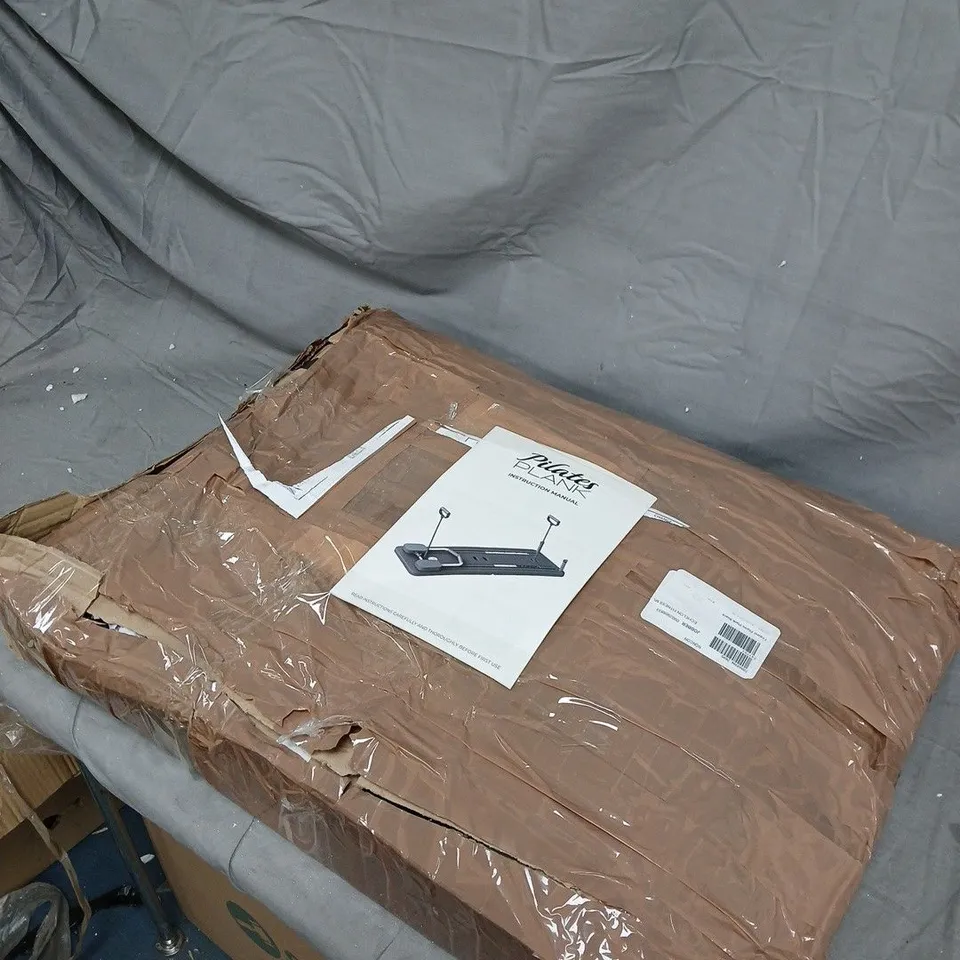 PILATES PLANK INSTRUCTION MANUAL NOT TESTED .