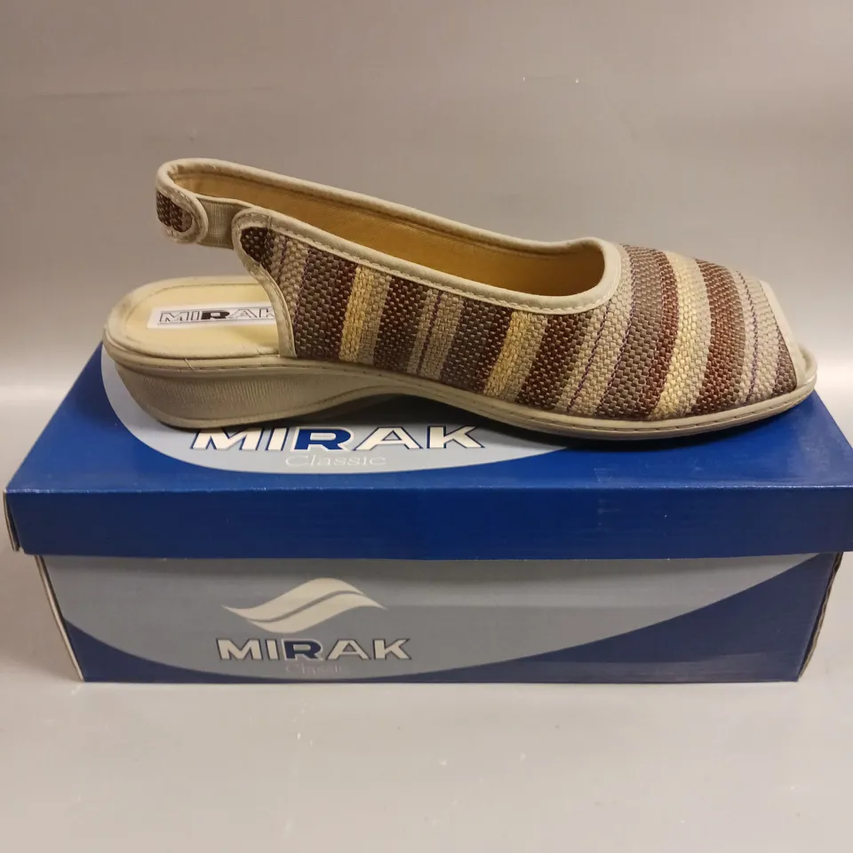 BOXED PAIR OF MIRAK CLASSIC CARLA OPEN TOE SHOES IN BROWN - 8	