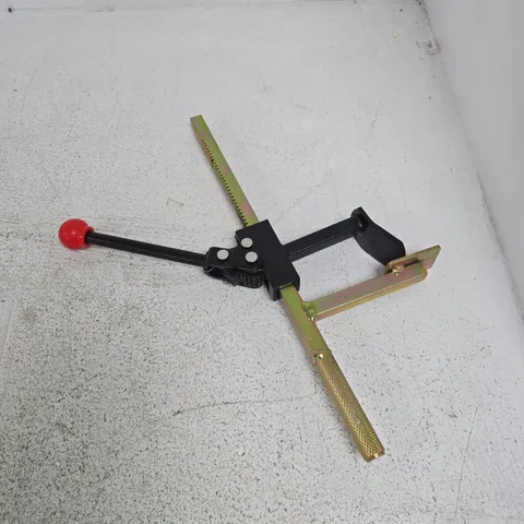 MANUAL TIRE BEAD BREAKER