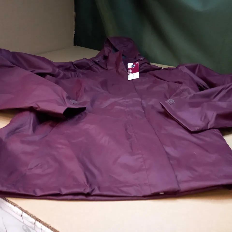 QUECHUA MAROON WATERPROOF JACKET - 2XL