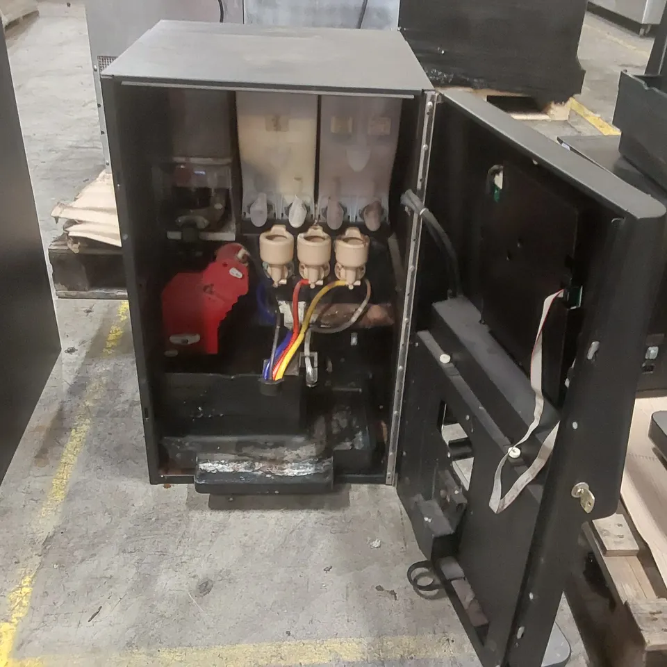 AZKOYEN VITRO COMMERCIAL COFFEE MACHINE