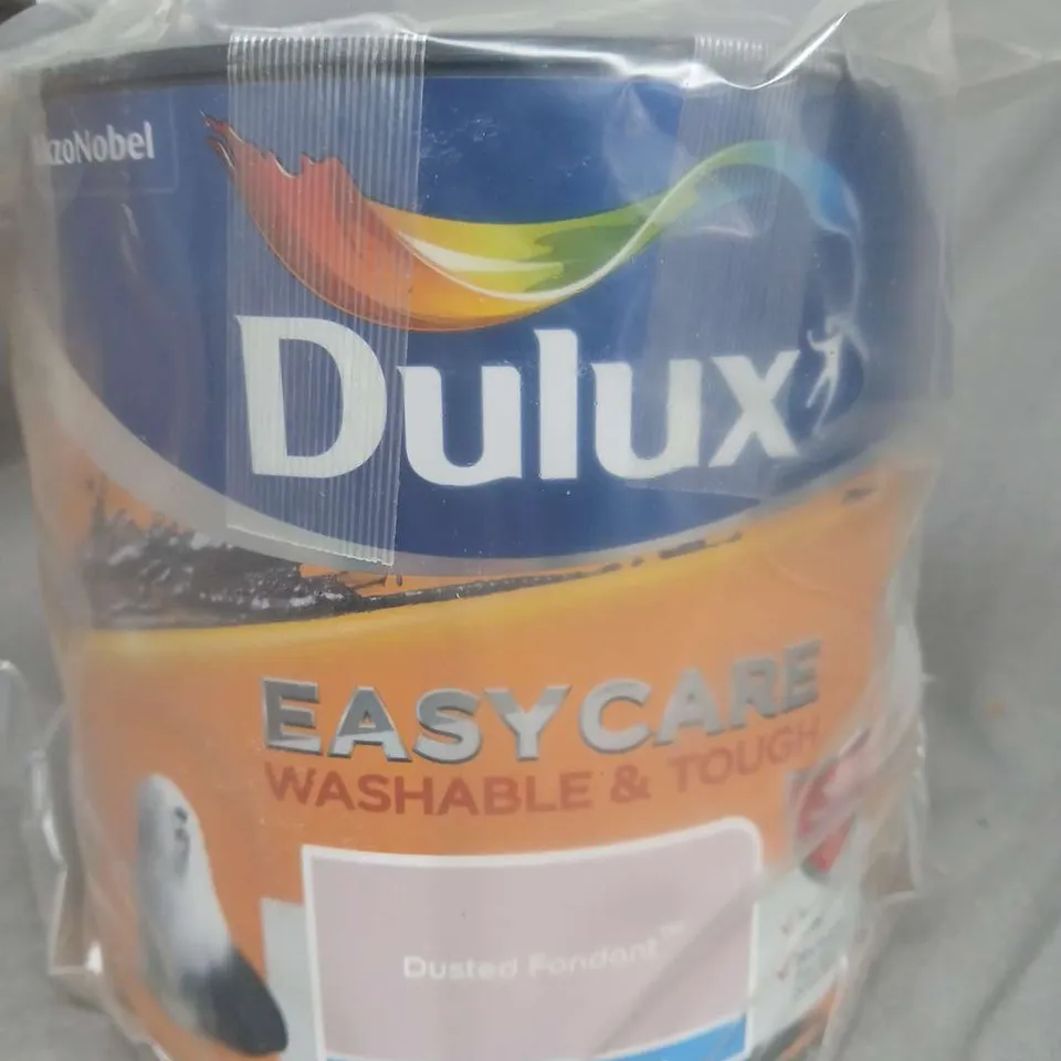 DULUX EASY CARE DUSTAND FONDANT 2.5L / COLLECTION ONLY 