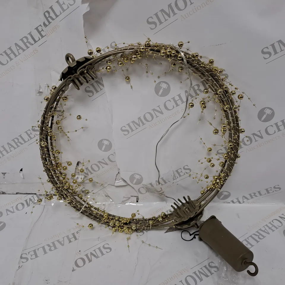 BOXED SARA DAVIES PRE-LIT BEADED DECORATION