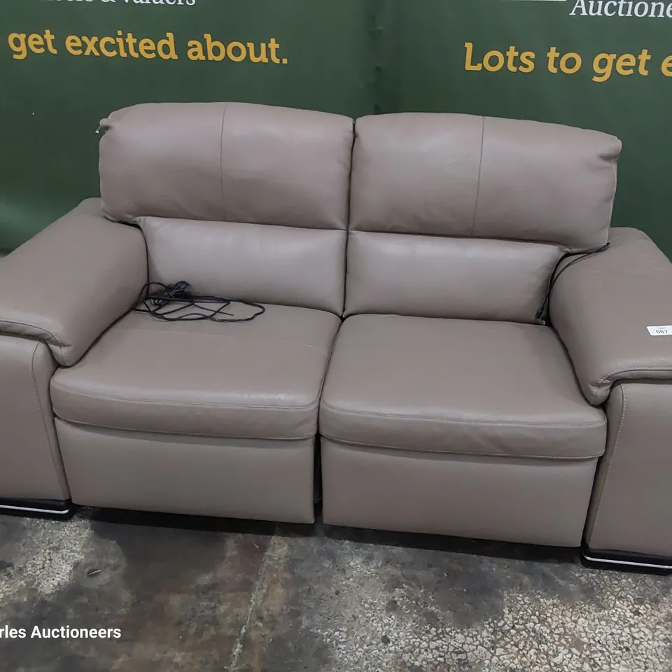 QUALITY ITALIAN DESIGNER GRADO POWER RECLINING TWO SEATER SOFA LIGHT GREY LEATHER