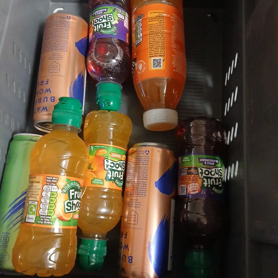 APPROXIMATELY 10 ASSORTED FOOD & DRINK ITEMS TO INCLUDE - OVERHEAD OAT DRINK POWDER - GRIND HOUSE BLEND COFFEE - DASH SPARKLING WATER - ETC - COLLECTION ONLY