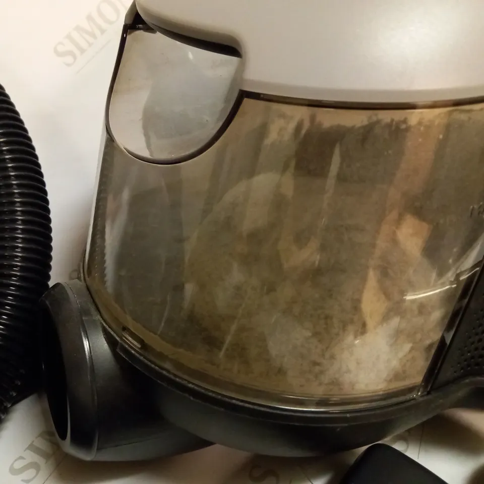 AEG 6000 ANIMAL CYLINDER CORDED VACUUM