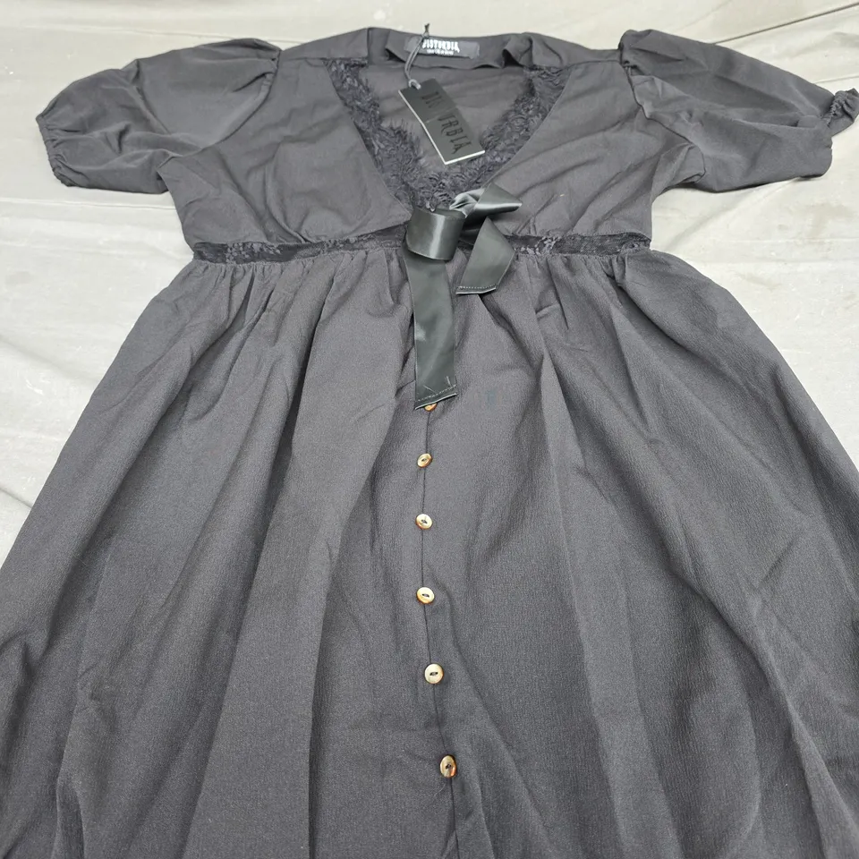 DISTURBIA MORMARY LACE BUTTON UP DRESS - SIZE 14