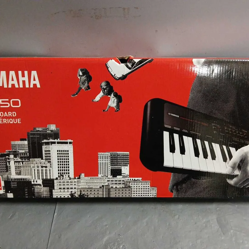 BOXED YAMAHA PSS-A50 DIGITAL KEYBOARD