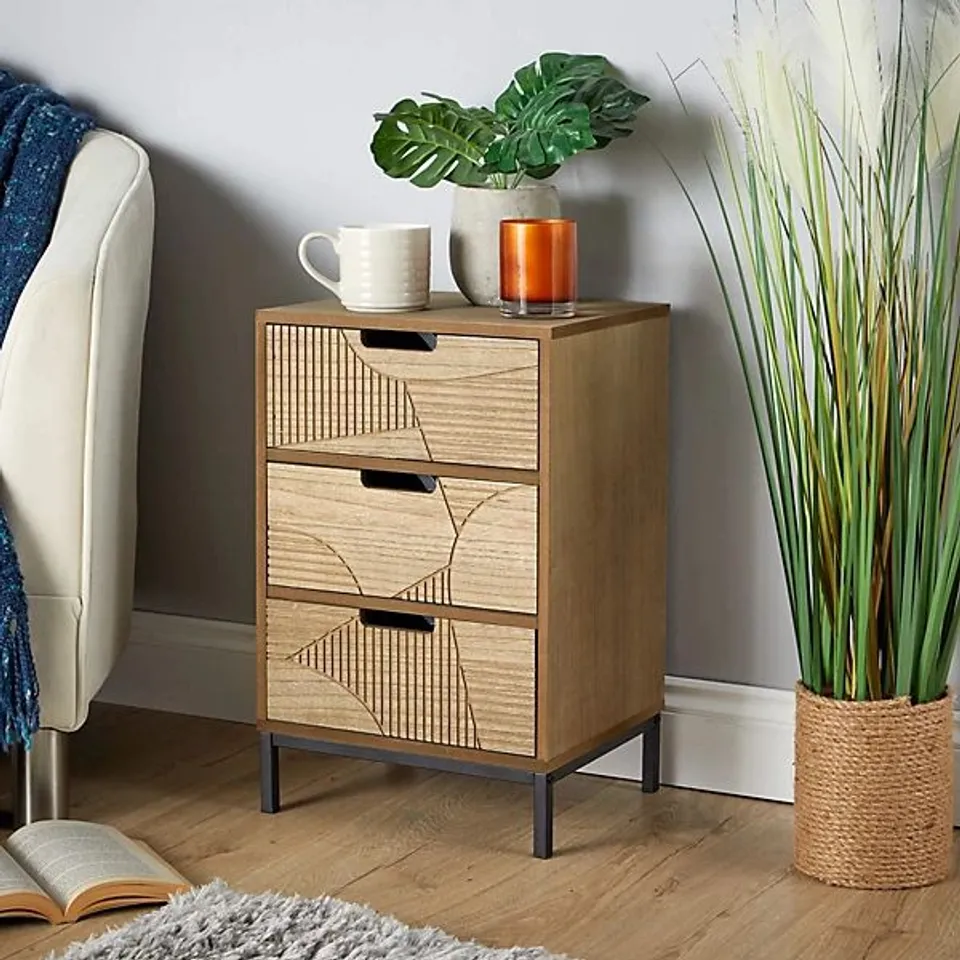 BOXED REEDHAM 3 DRAWER BEDSIDE TABLE STORAGE UNIT - DARK NATURAL (1 BOX)
