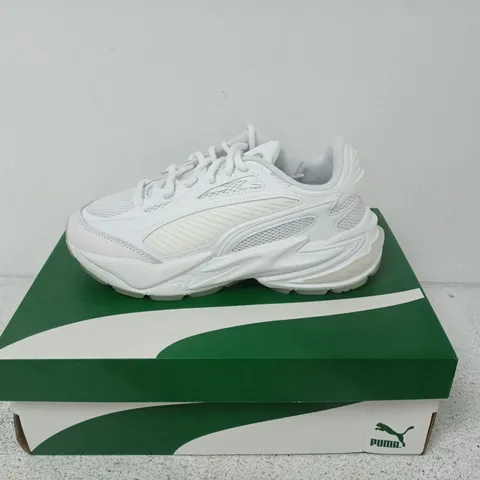 PUMA RS SURGE WHITE TRAINERS – UK 6 (EU 39) – BOXED
