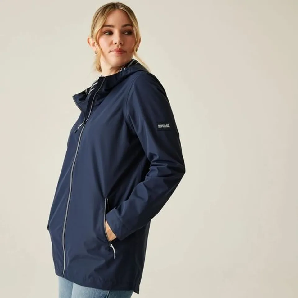 BRAND NEW REGATTA WOMENS BRIKA WATERPROOF JACKET IN NAVY - SIZE 12