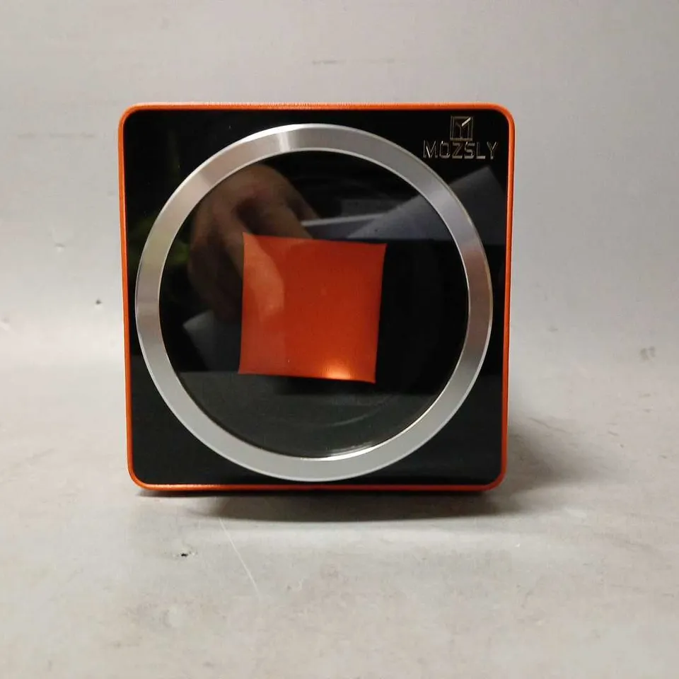 BOXED MOZSLY WATCH WINDER IN ORANGE