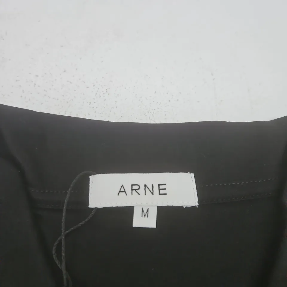 ARNE MERCERISED INTERLOCK BUTTON POLO SHIRT – BLACK, SIZE M 