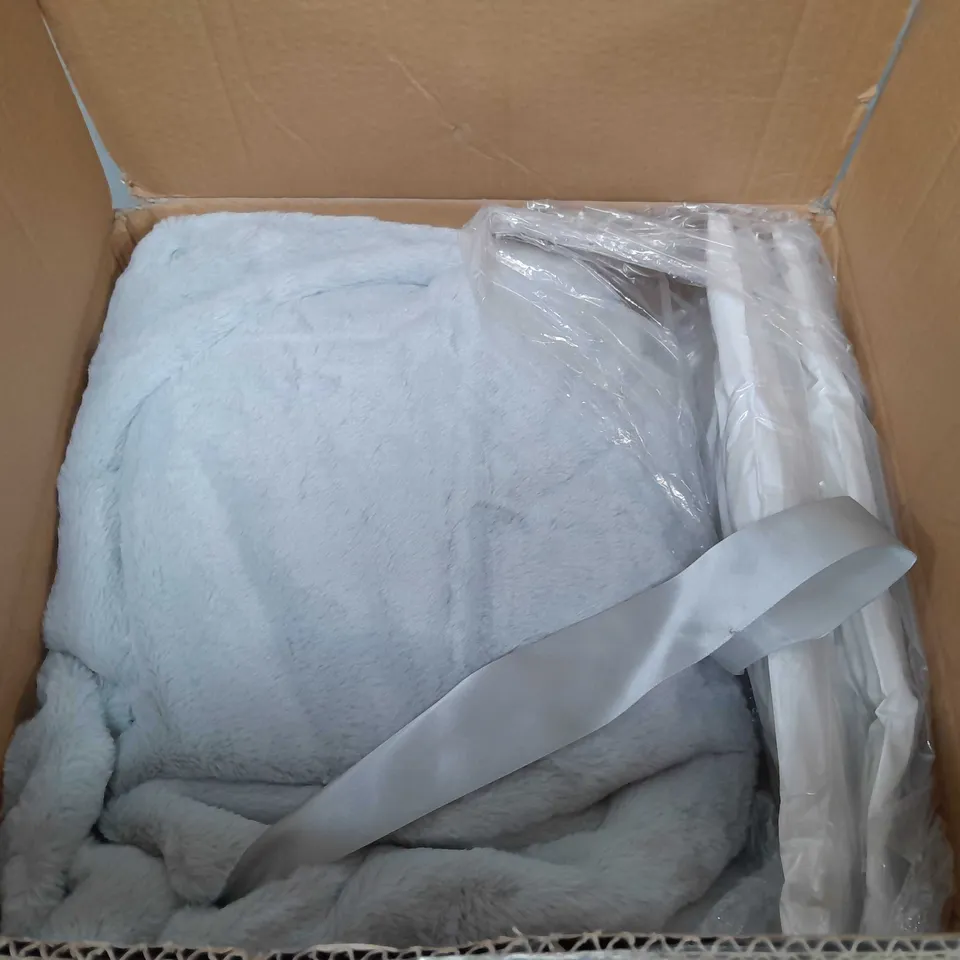 K BY KELLY HOPPEN LUXURY FAUX FUR THROW & SET OF 2 CUSHIONS