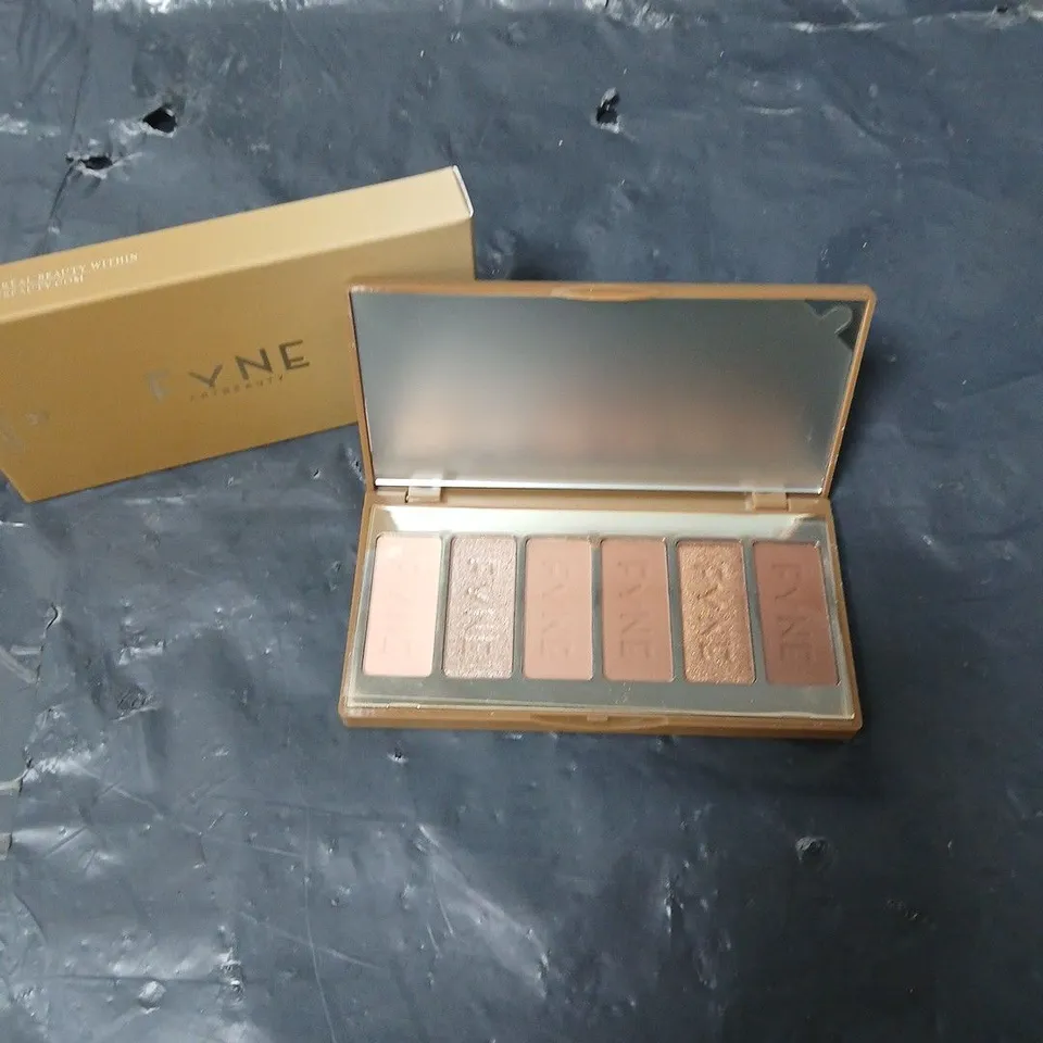 FYNE ARE BEAUTY SUBTLE SANDS FACE AND EYE PALETTE
