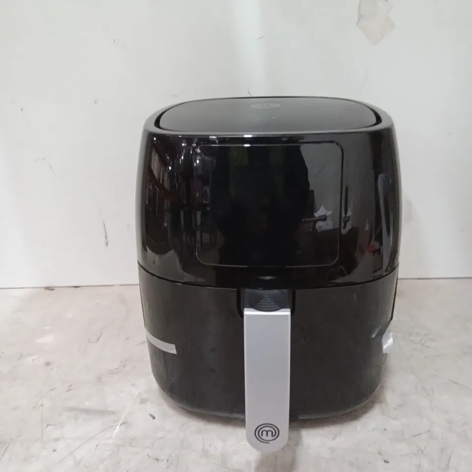 BOXED MASTERCHEF 4.5L DIGITAL AIR FRYER 
