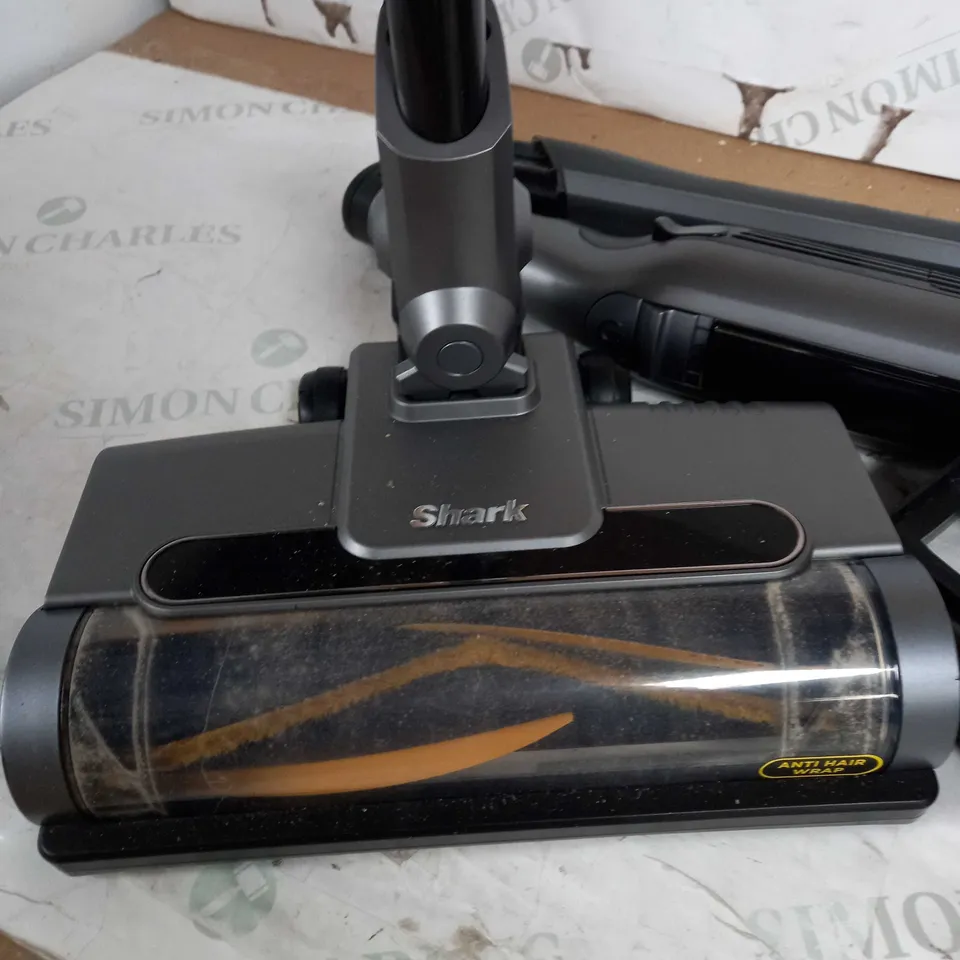 SHARK WANDVAC 2-IN-1 LIGHTWEIGHT CORDLESS HANDHELD VACUUM CLEANER WV361UK