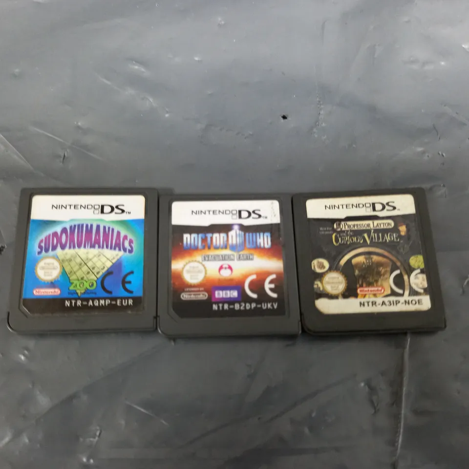 NINTENDO 3DS WITH GAMES