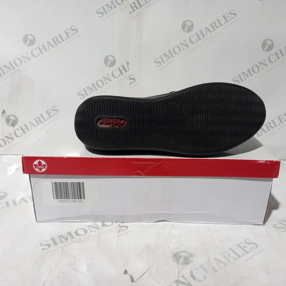 BOXED PAIR OF RIEKER TRAINER SHOES WITH ZIP IN BROWN UK SIZE 4