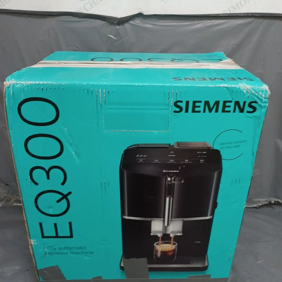 SIEMENS EQ300 COFFEE MACHINE  RRP £349