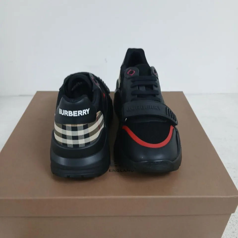 BURBERRY LOW TOP SNEAKER – BLACK WITH RED TRIM, UK 8 (EUR 42)