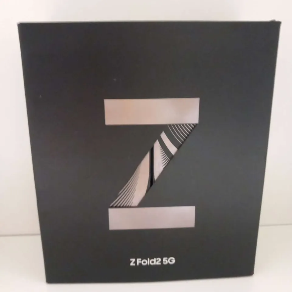BOXED SAMSUNG GALAXY ZFOLD 2 5G MOBILE PHONE