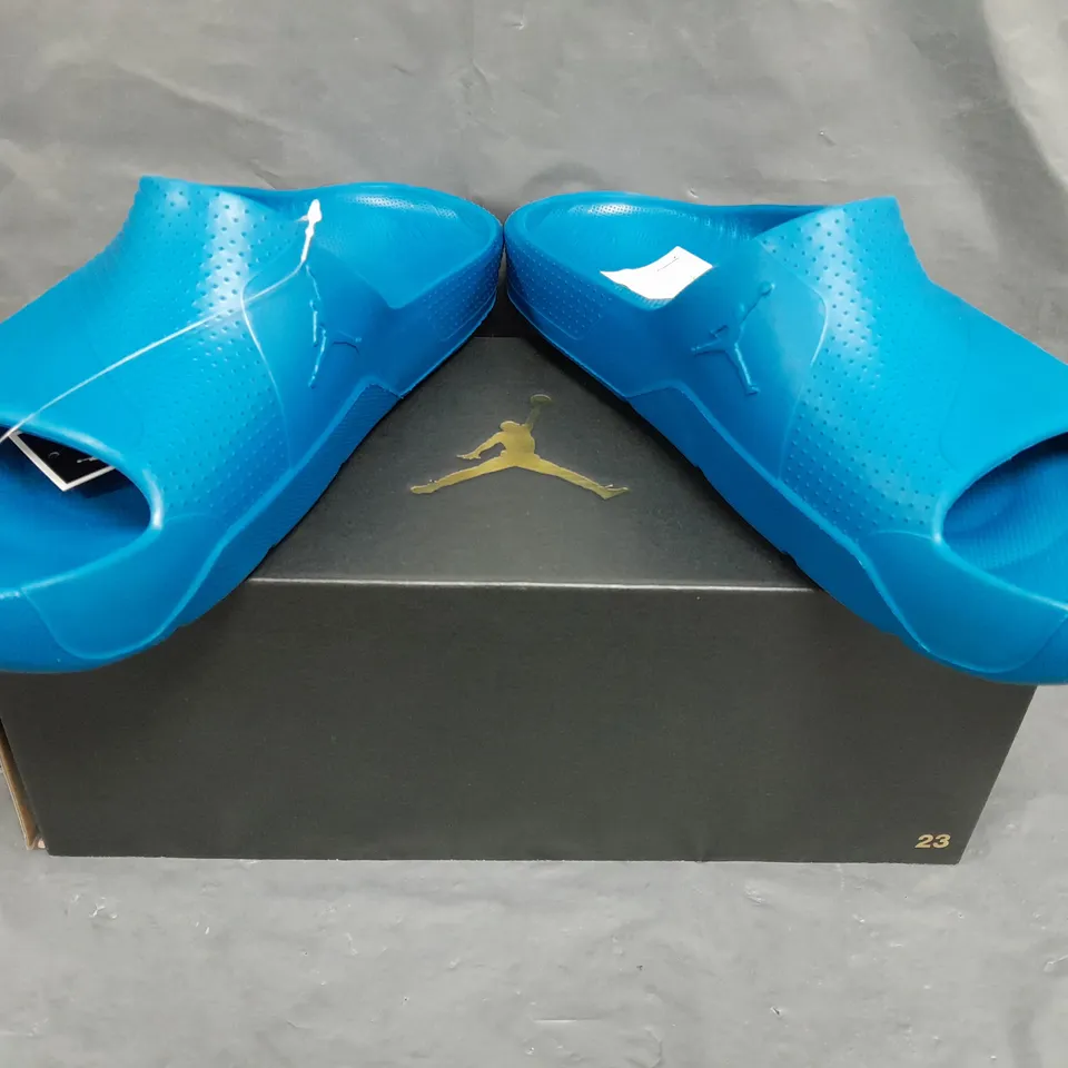 BOXED PAIR OF NIKE JORDAN POST SLIDERS IN INDUSTRIAL BLUE SIZE UK 12