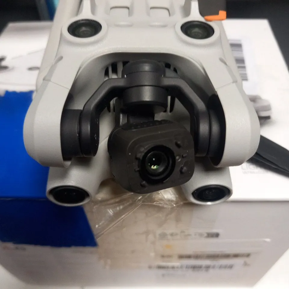 DJI MINI 3 PRO LIGHTWEIGHT AND FOLDABLE CAMERA DRONE