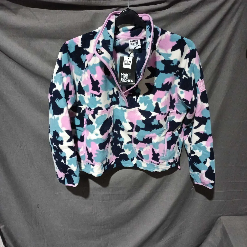 GYM+COFFEE SNAP POLAR FLEECE JACKET – WOMEN'S, PINK/BLUE CAMOUFLAGE, UK 6 (XS)