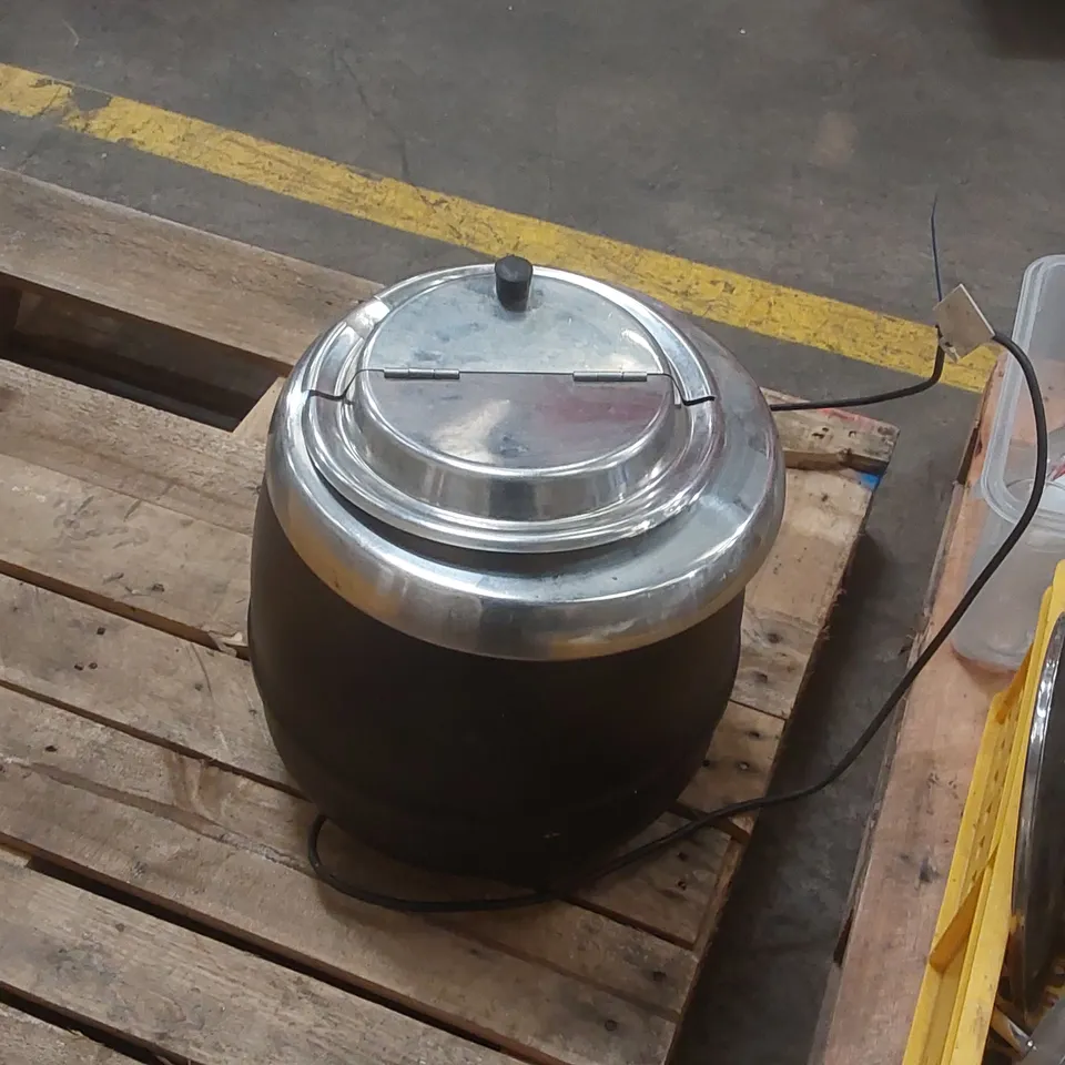 BUFFALO L715B SOUP KETTLE