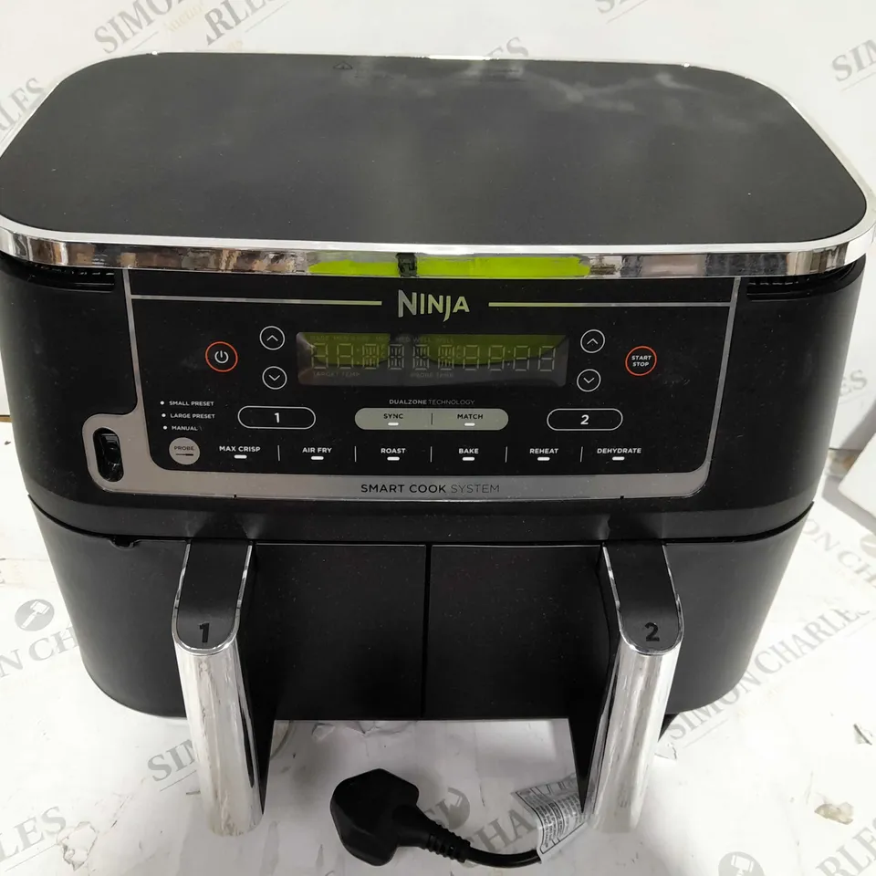 BOXED NINJA FOODI MAX DUAL ZONE 9.5L AIR FRYER AF451UK