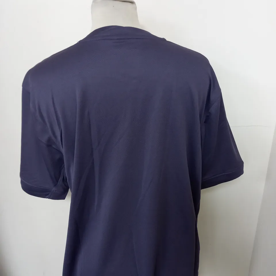 ENGLAND FC FOOTBALL SHIRT SIZE M