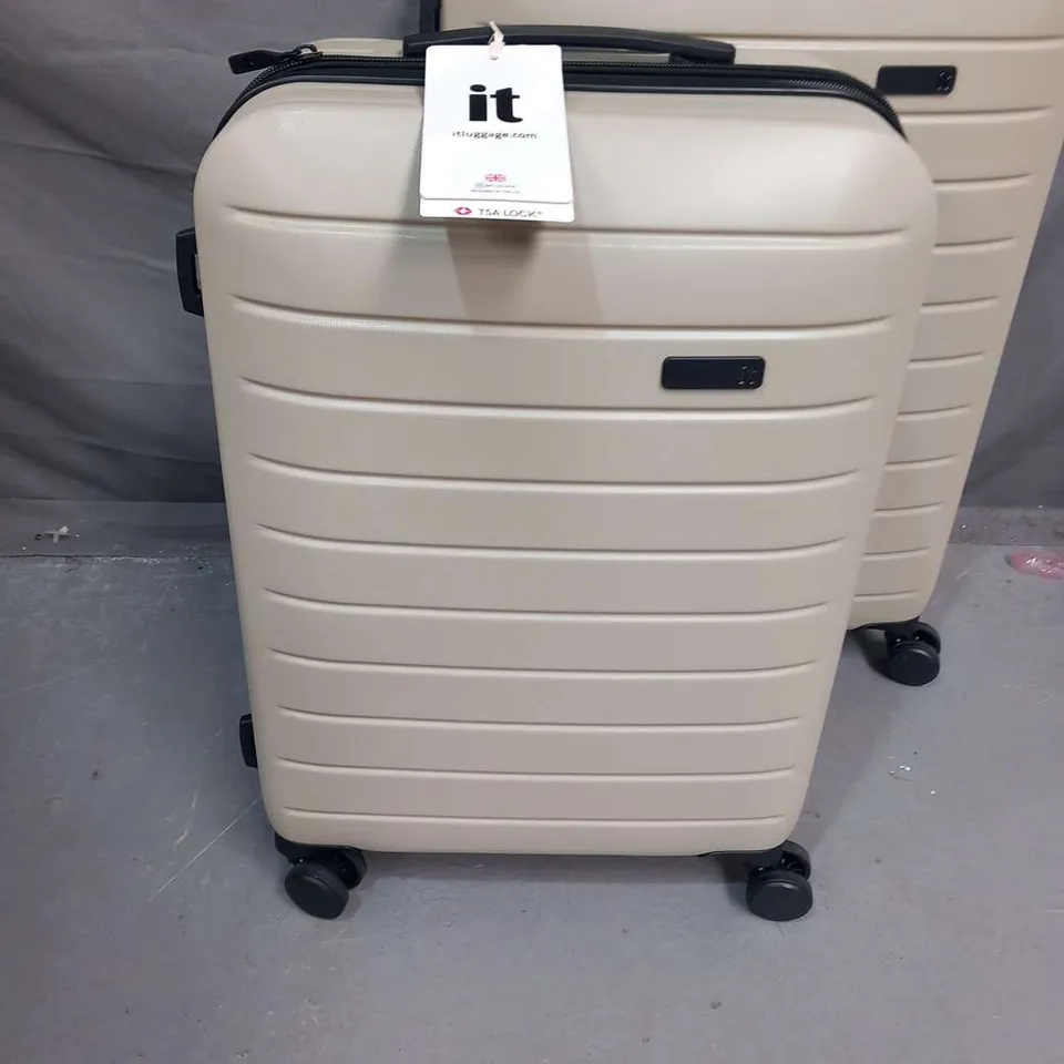 BOXED IT LUGGAGE TRAVEL SENTRY LEGION PLAZA TAUPE THREE PIECE LUGGAGE SET