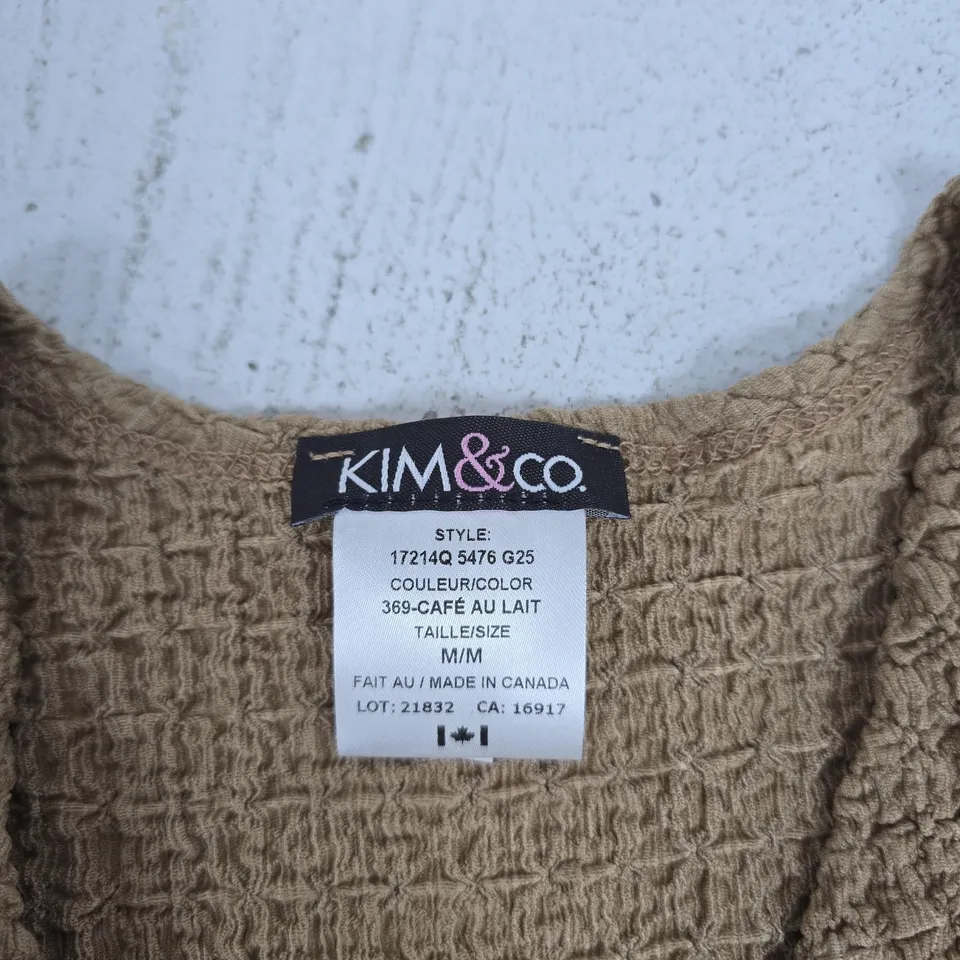 KIM & CO WOMEN'S KNIT VEST CAFE AU LAIT – UK M (US/CA M)
