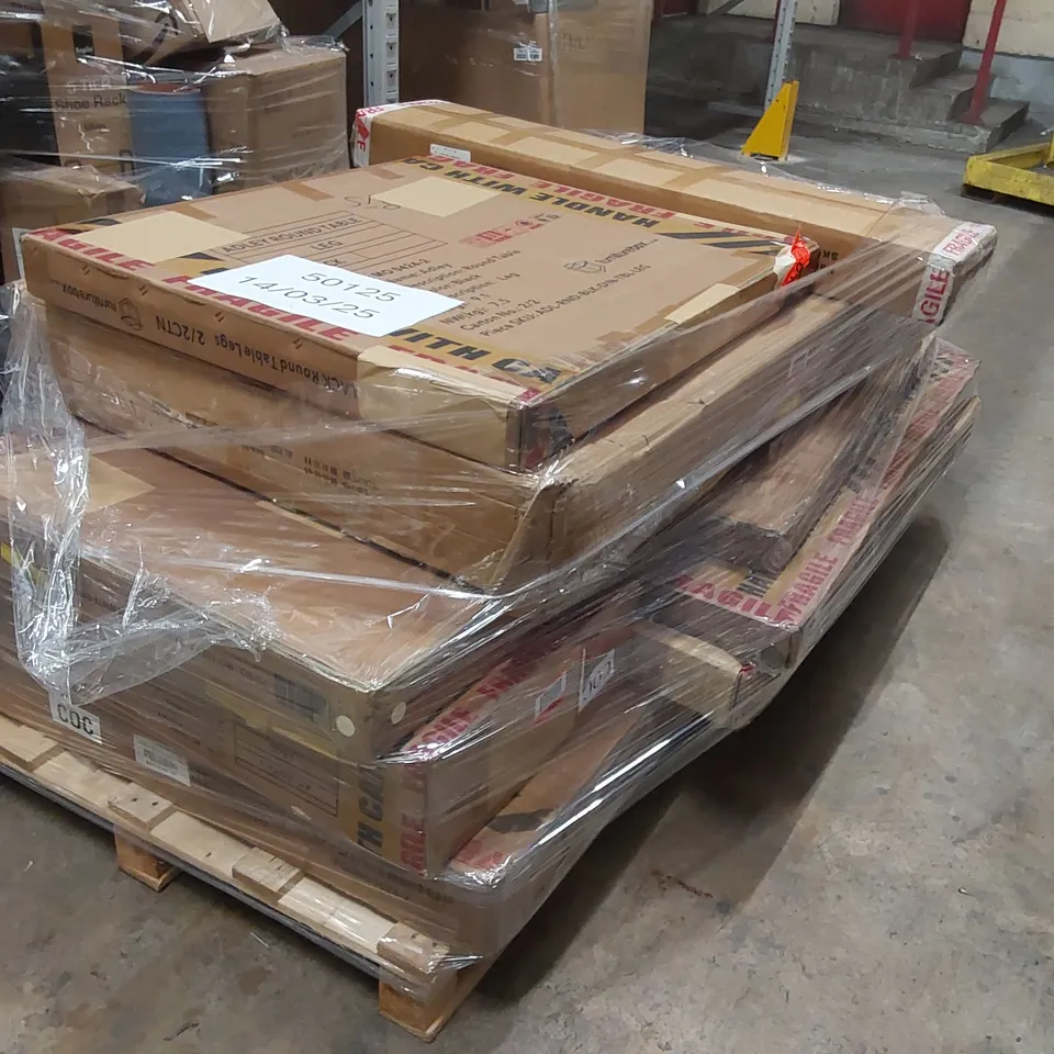 PALLET TO CONTAIN A LARGE QUANTITY OF FURNITURE PARTS 