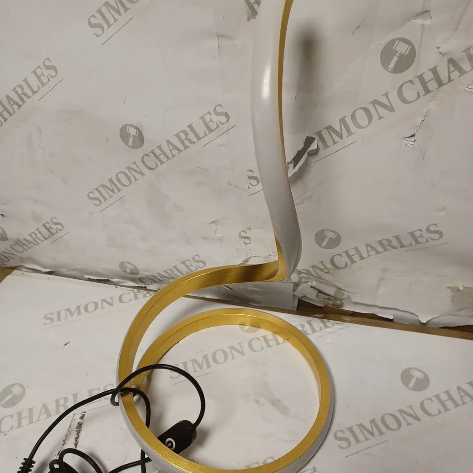 NUÜR SPIRAL TABLE LAMP 